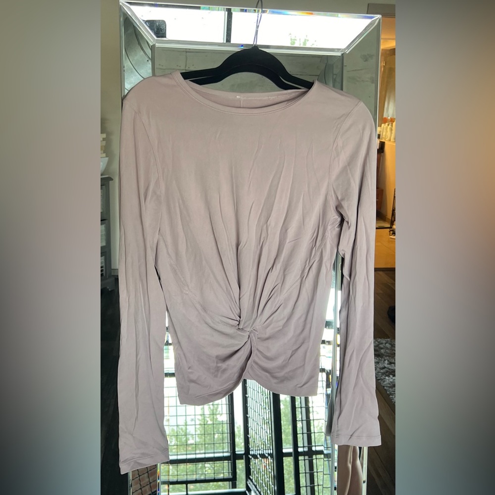Lululemon twist front long sleeve
